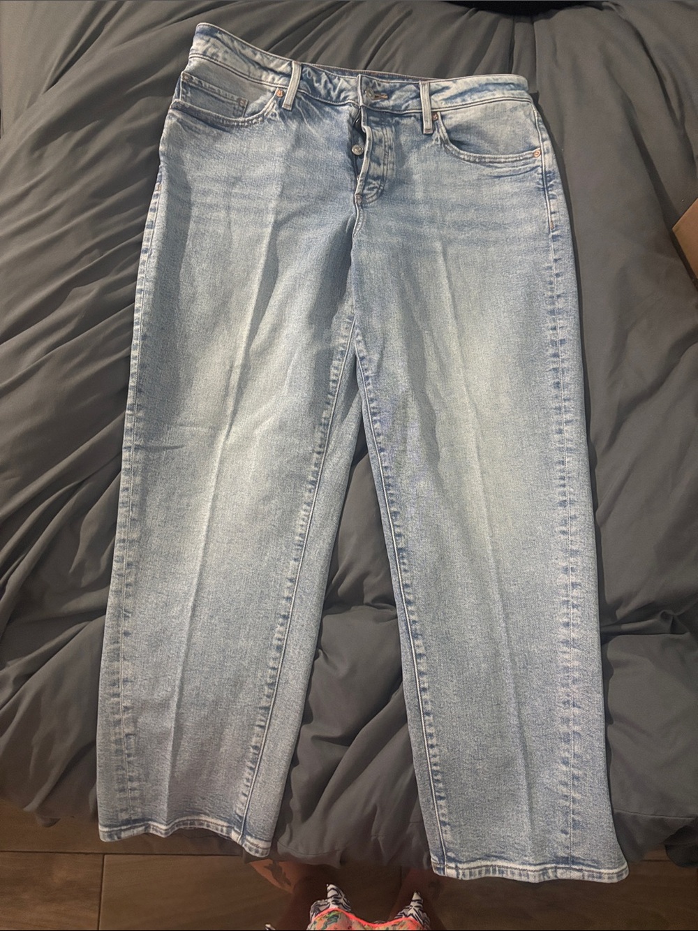 Express Light Wash Boyfriend Wide-Leg Jeans